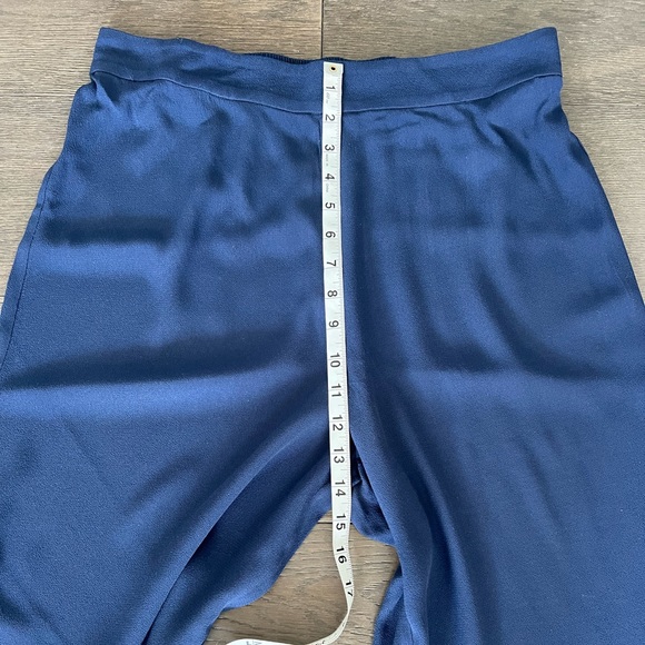 “SALE” Wilfred Aritzia Faun Pants - Navy SOLD OUT SZ L - Picture 4 of 10